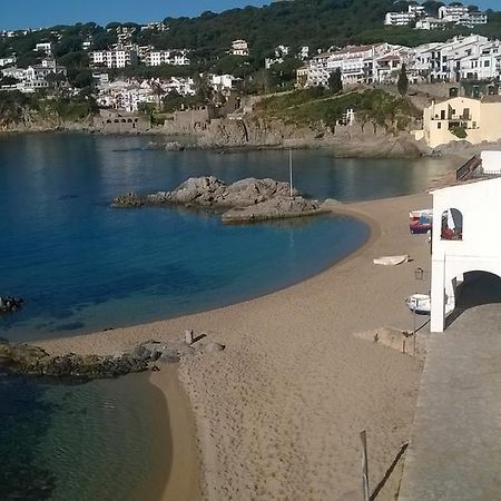 Puig Gros Hotell Montrás Exteriör bild